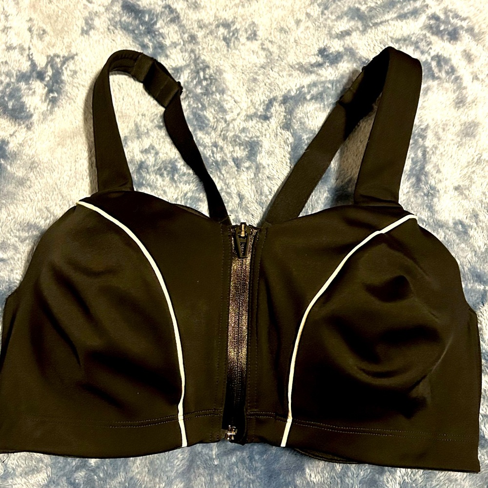 Victorias Secret Knock Out Bra